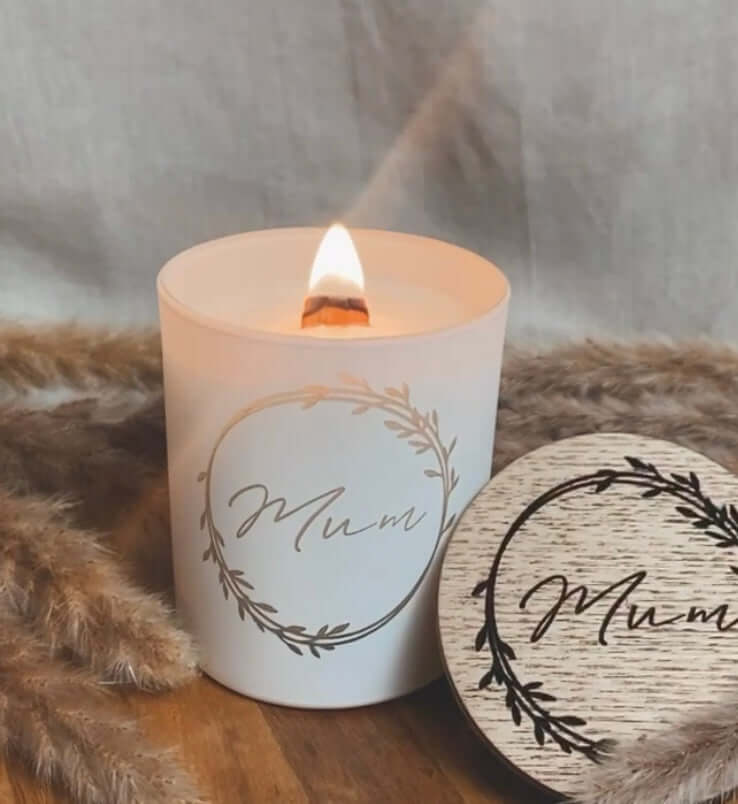 An etched mothers day candle.