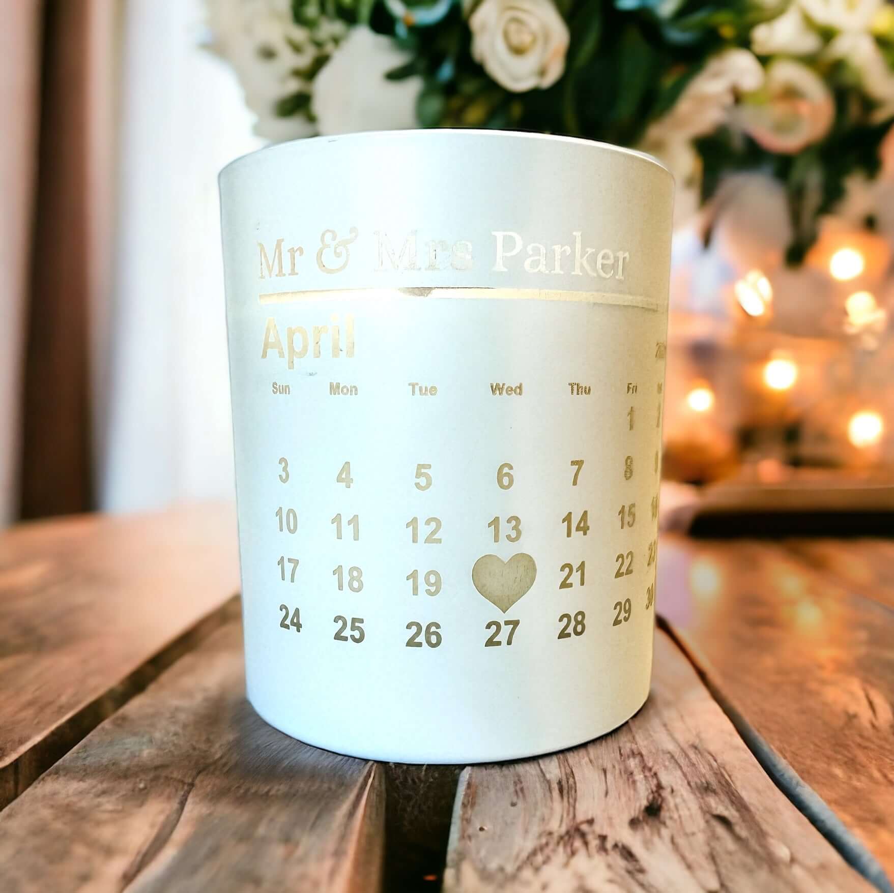 An example personalised wedding candle featuring our calander design.